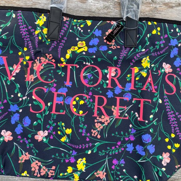 Victoria's Secret Floral Weekender Tote Bag - Picture 8 of 13